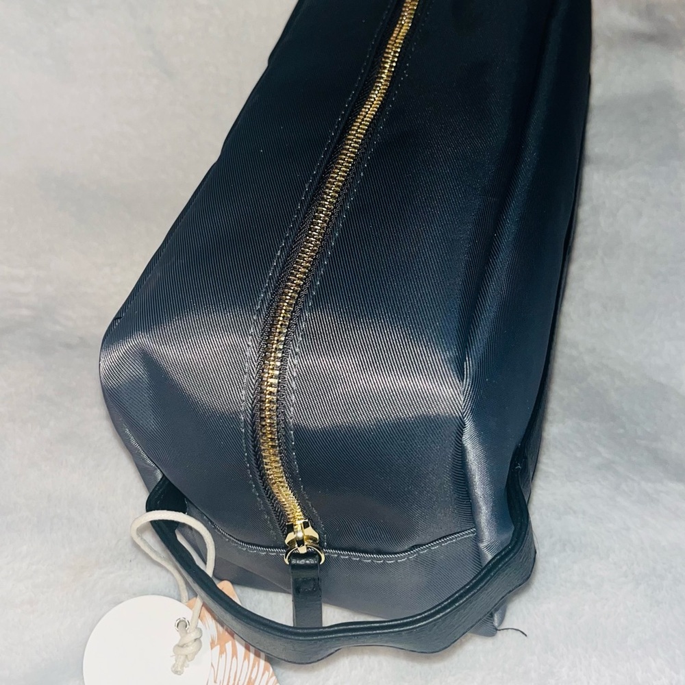 Tommy Bahama Travel Zipper Case NWT! - Picture 4 of 10
